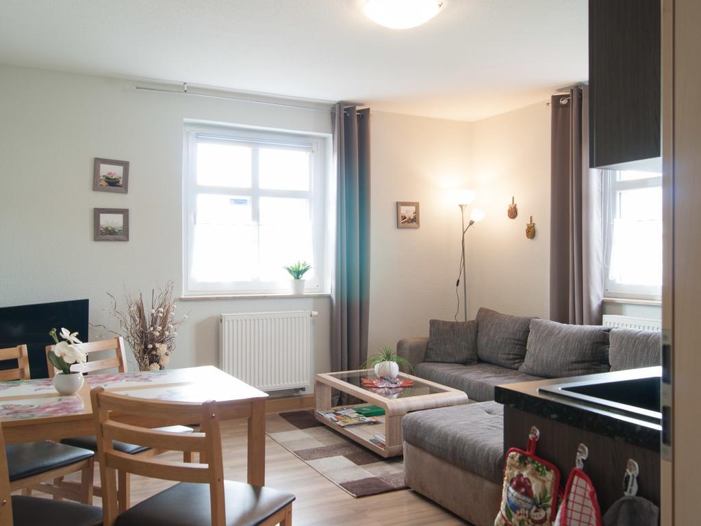 Ferienwohnung Knoth Altenburg Ngoại thất bức ảnh